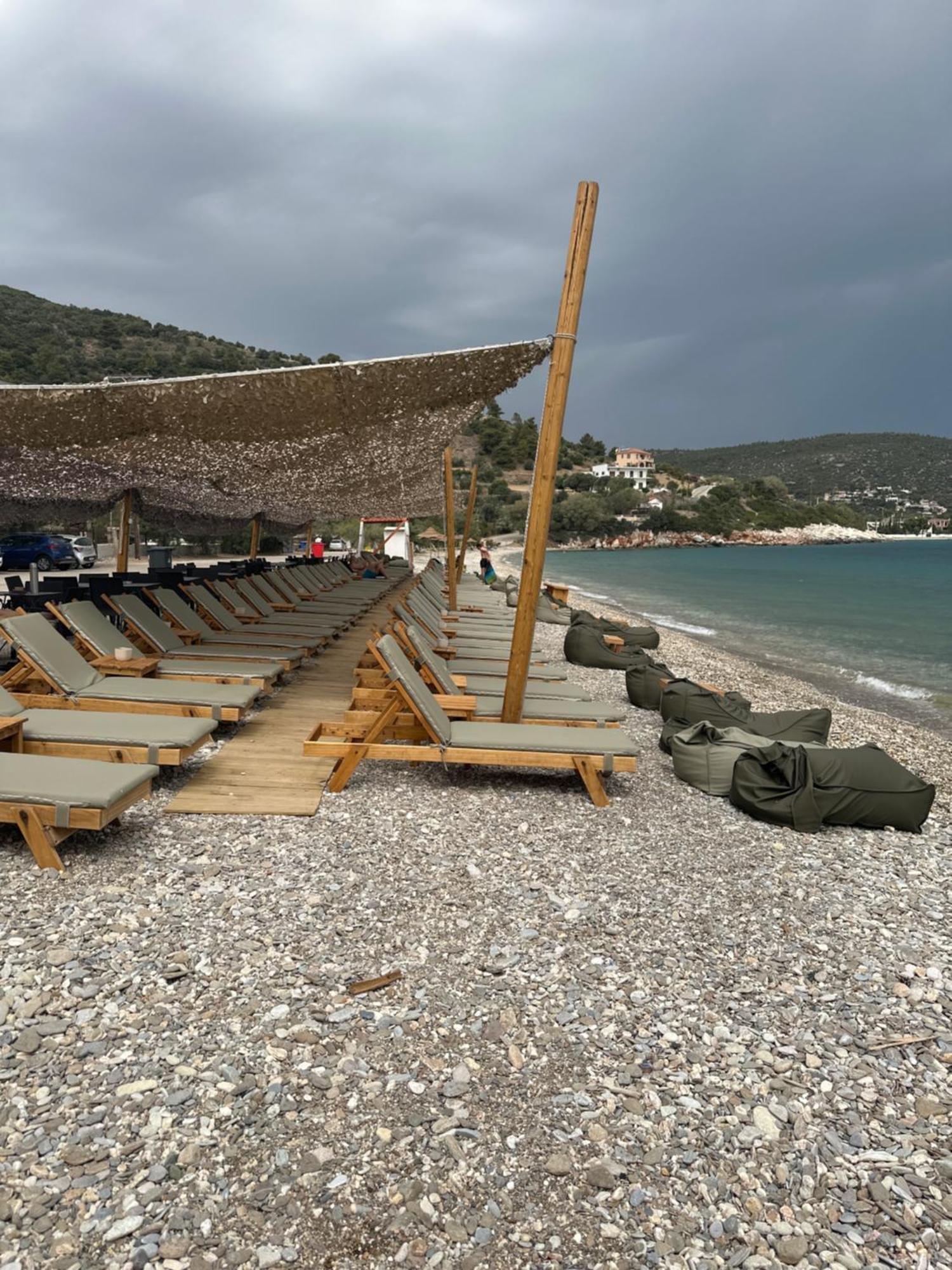 Вілла Eratous Seaside House Agii Dimitrios ke Panteleimon Екстер'єр фото